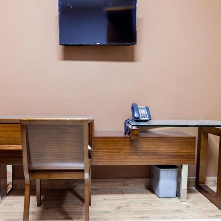 Wakola Hotel Cheikh Anta ダカール エクステリア 写真