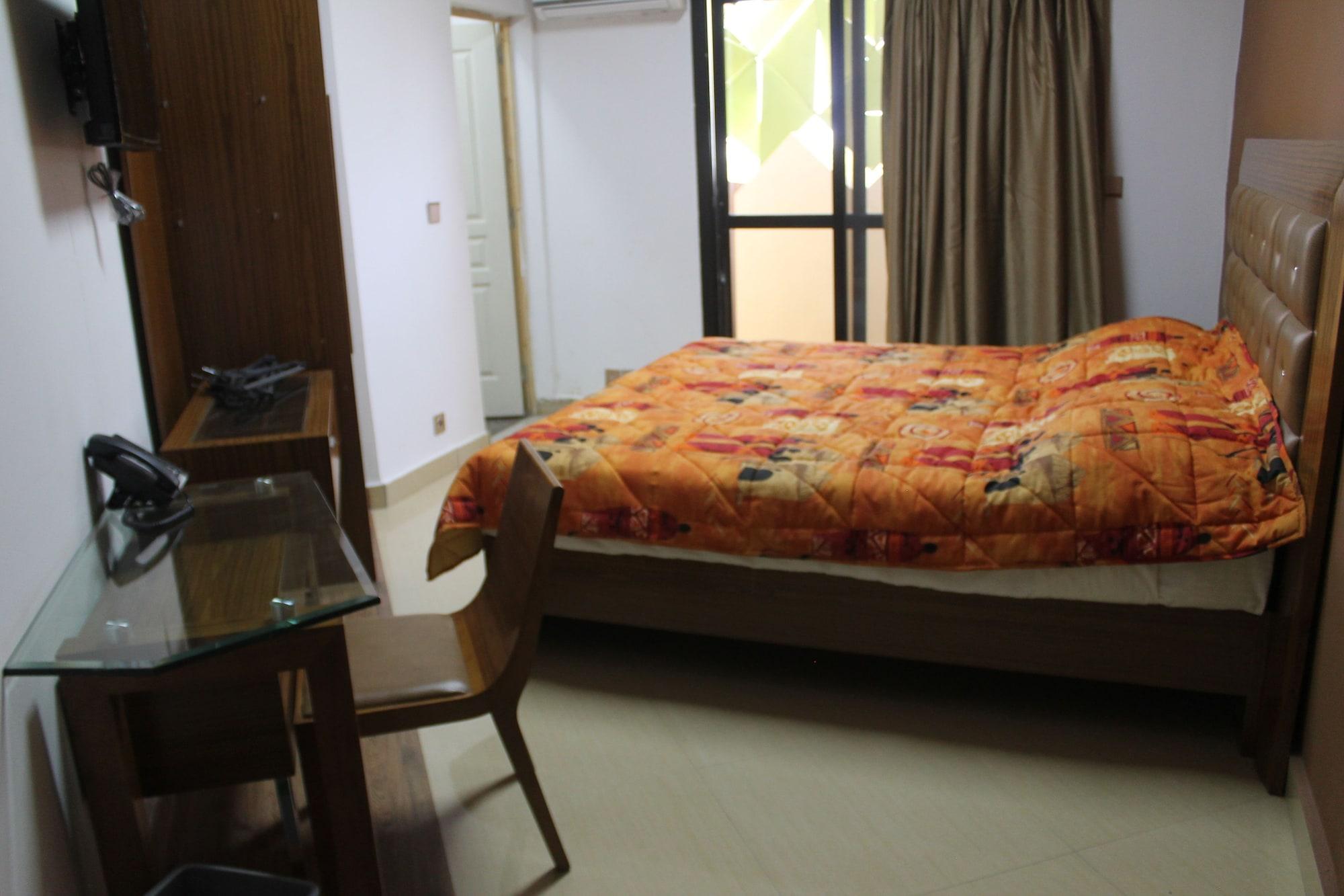 Wakola Hotel Cheikh Anta ダカール エクステリア 写真